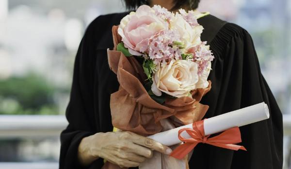 Jenis Bunga untuk Buket Wisuda