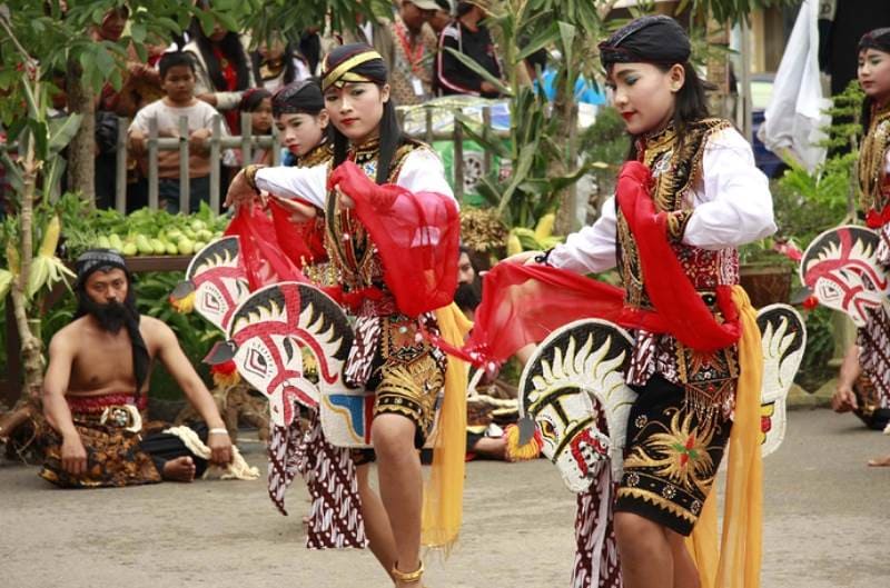 Perbedaan Kuda Lumping dan Reog, Kenali Ciri Khas Kesenian Tradisionalnya